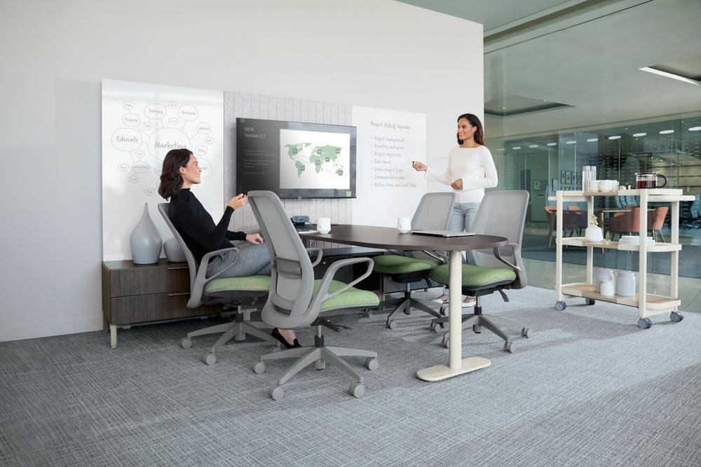 F_OfficeSpaces_Meeting_Spread_239_8550x5700