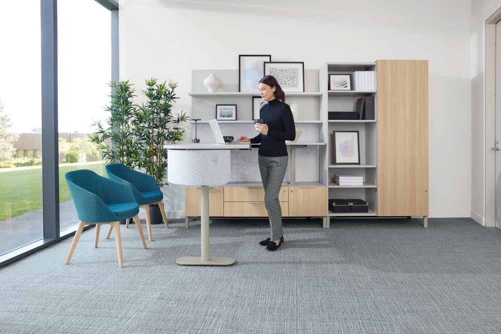 F_OfficeSpaces_Noetic_Drift_Model_Front_182_8325x5550