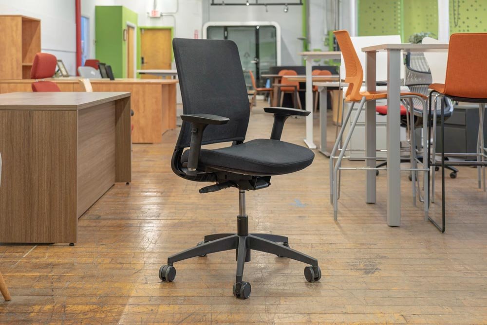 global-factor-mesh-back-task-chairs-5-jpg